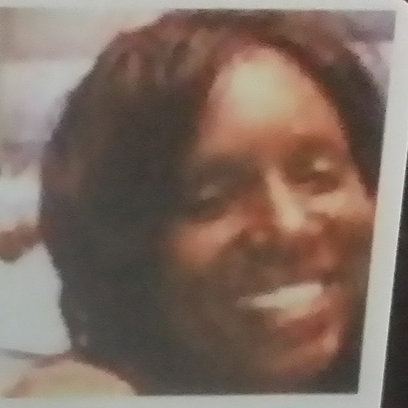 Meet your Posher, Rochelle - Picture 1 of 1